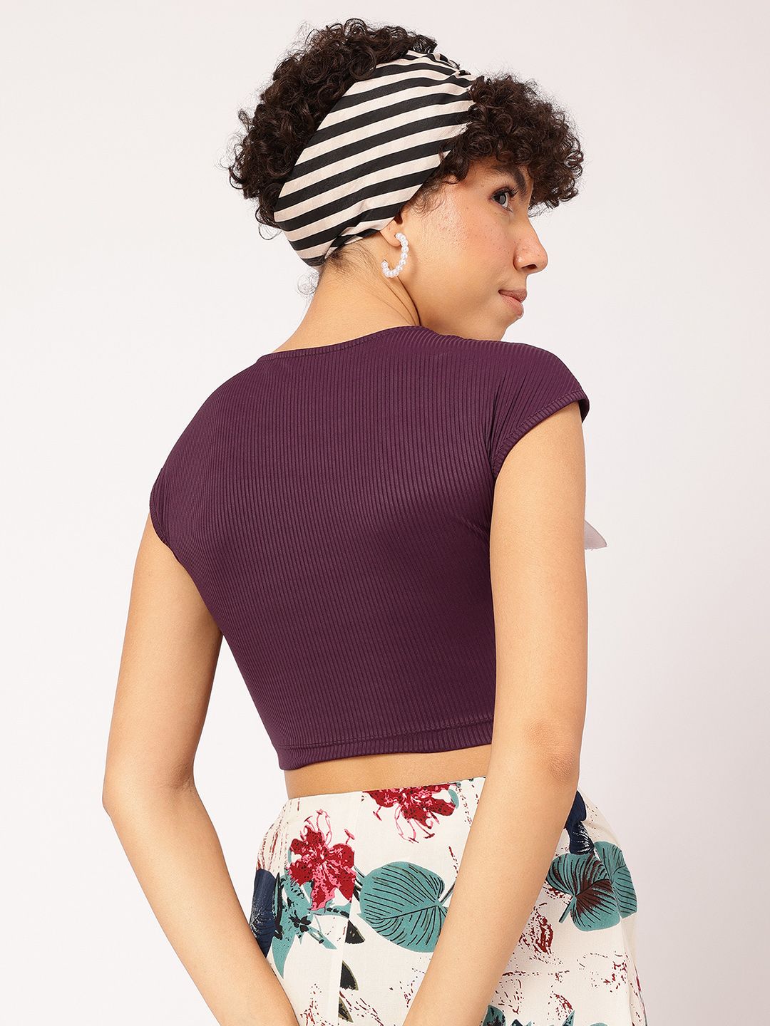 DressBerry Bow & Beyond Crop Top