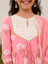 pspeaches Girls Floral Printed Regular Pure Cotton Kurta with Trousers & Dupatta