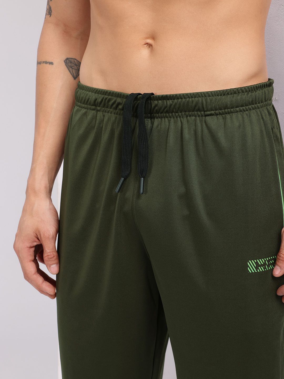 HRX by Hrithik Roshan Men Rapid-Dry Training Joggers