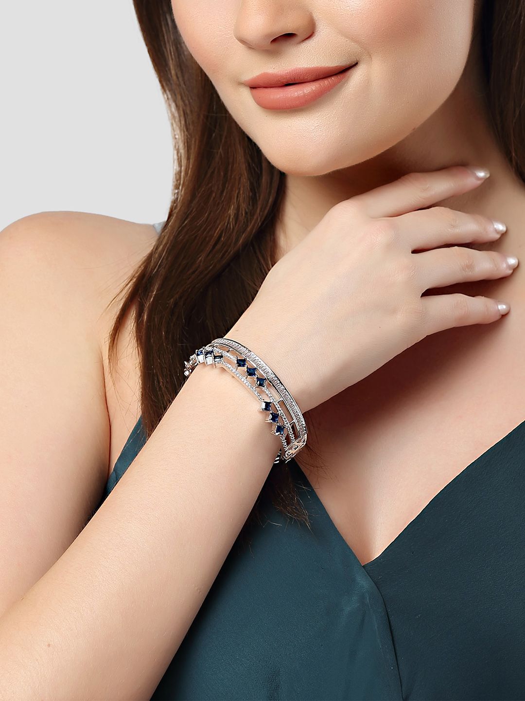 KARATCART Silver-Plated Blue American-Diamond Studded Bangle
