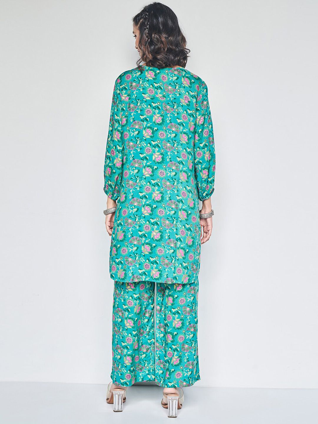 Global Desi Women Floral Printed Regular Kurta with Trousers