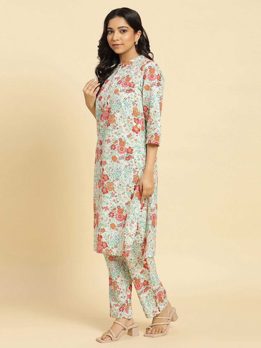 W Floral Printed Regular Pure Cotton Straight Kurta with Trouser & Dupatta