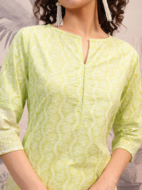 Vishudh Lime Green Floral Embroidered Straight Kurta