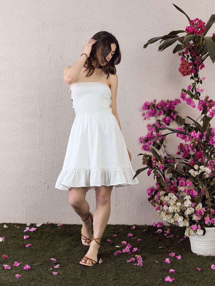 Berrylush White Strapless Smocked Fit & Flare A-Line Mini Dress
