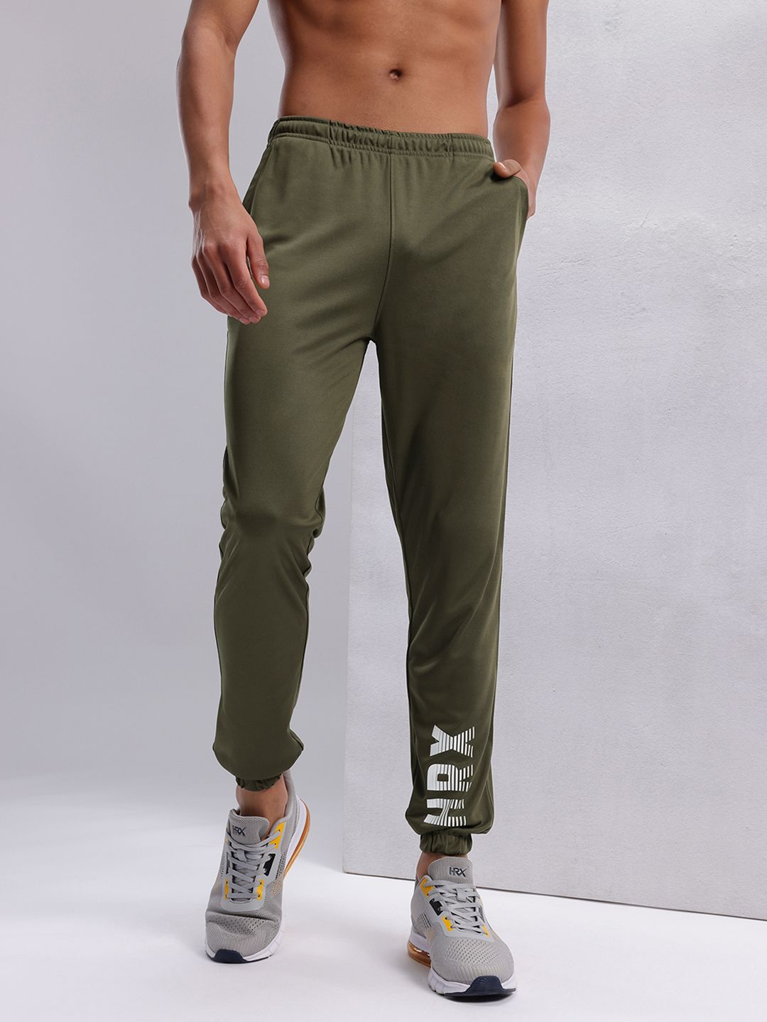 HRX by Hrithik Roshan Men Typography Print Rapid-Dry Training Joggers