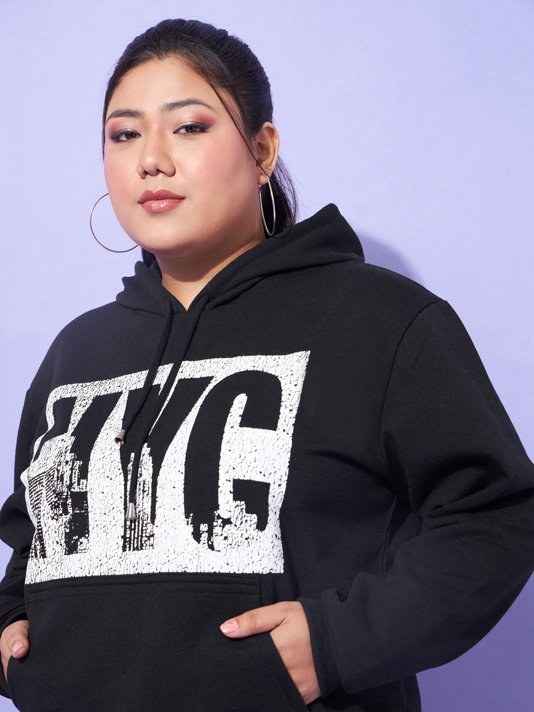 SASSAFRAS Curve Plus Size Hooded Neck Typography Printed Sweatshirt With Joggers Co-Ords