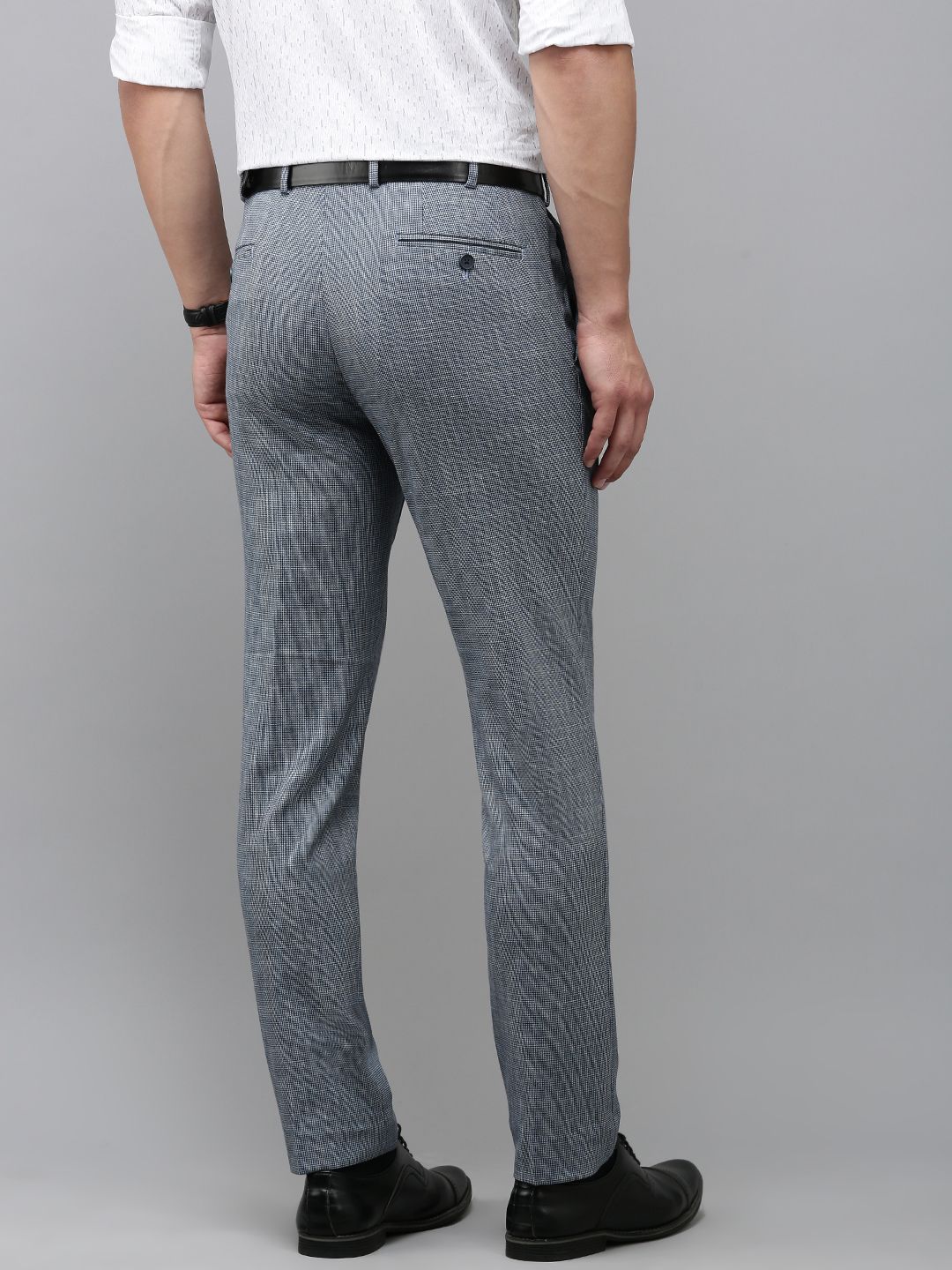 Park Avenue Men Textured Formal Trousers