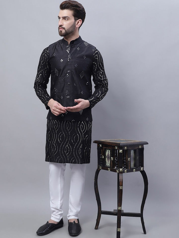 SOJANYA Leheriya Embroidered Pure Cotton Kurta with Pyjamas & Narhu Jacket