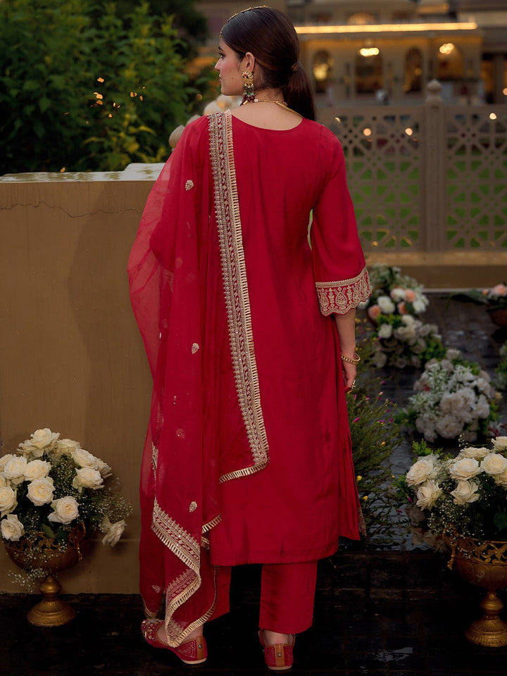 Indo Era Ethnic Motifs Embroidered Panelled Kurta With Trousers & Dupatta
