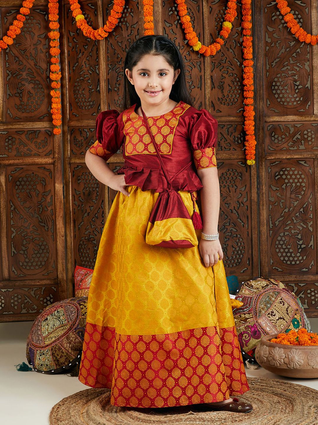VASTRAMAY Girls Ethnic Motifs Woven Design Ready To Wear Lehenga Choli