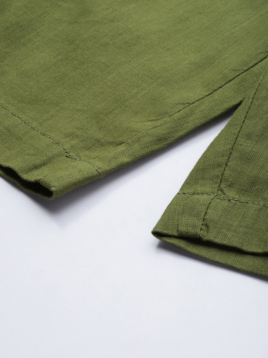 The Indian Garage Co Men Linen Cotton Slim Fit Cargo Shorts