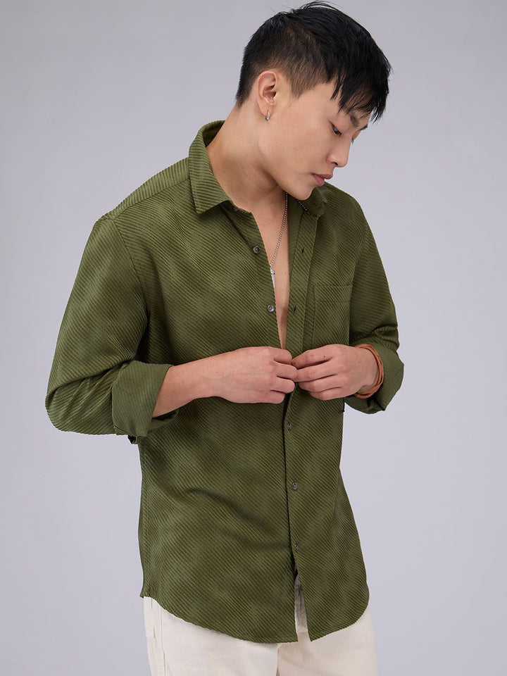 VASTRADO Men Classic Cutaway Collar Textured Slim Fit Casual Shirt
