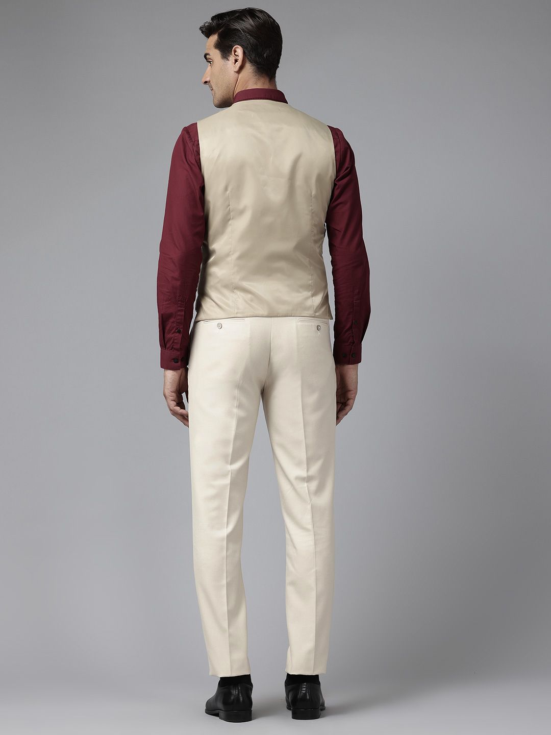 Park Avenue Textured Party Blazer & Trousers with Waistcoat