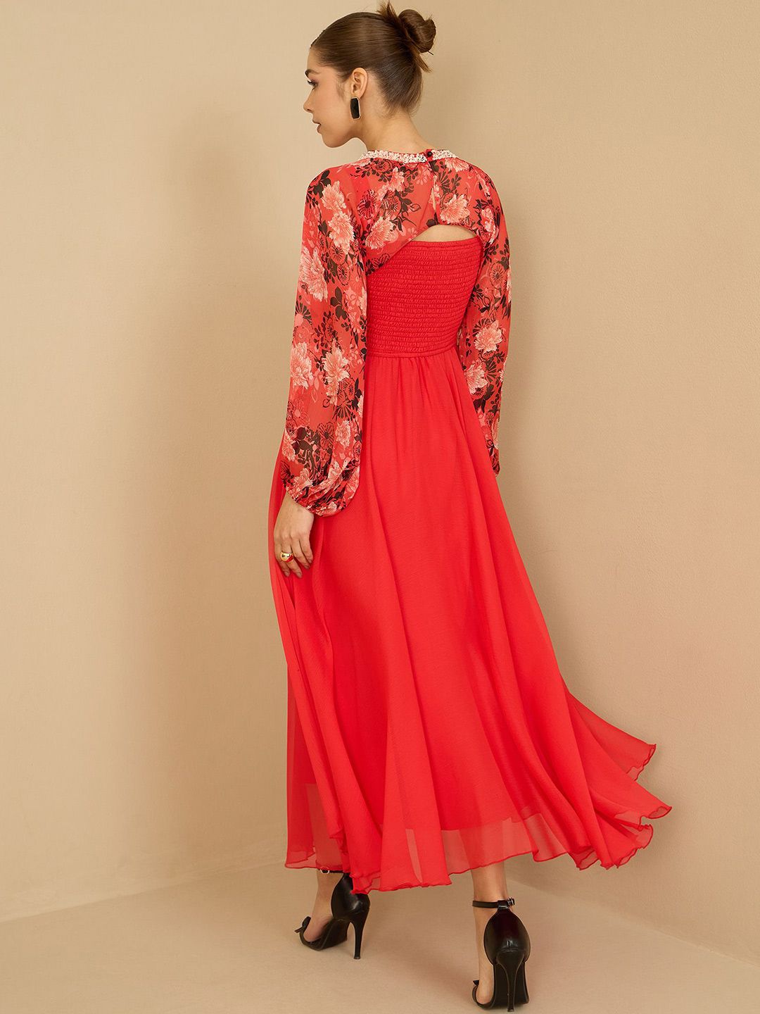 Antheaa Antheaa Women Printed Round Neck Embellished Maxi Dress