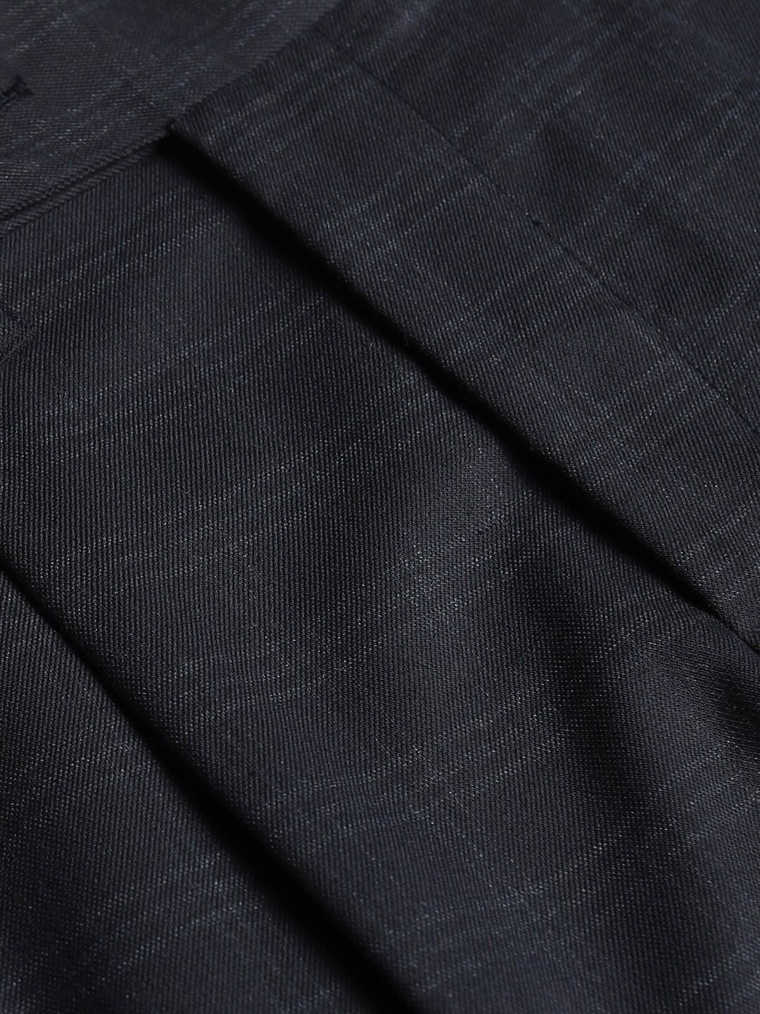 HIGHLANDER Men Mid-Rise Pleated Formal Trousers