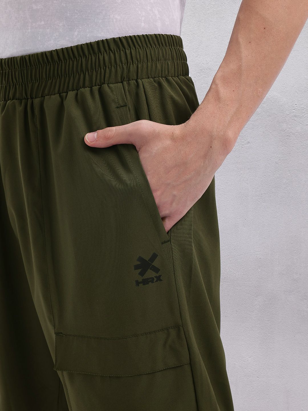 HRX by Hrithik Roshan Men Lifestyle Cargo-Style Joggers