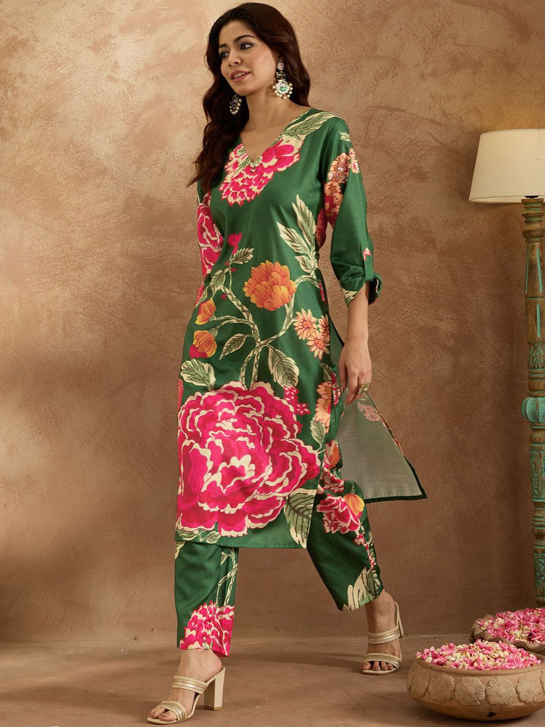 Indo Era Women Floral Printed Regular Kurta with Trousers