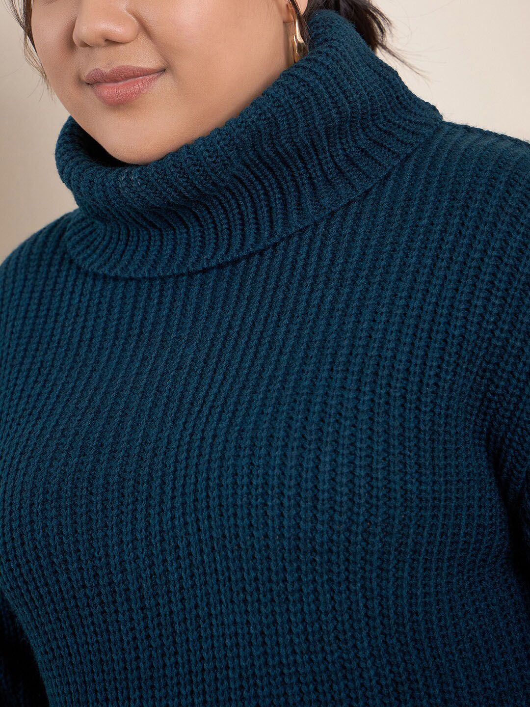 CURVY STREET Plus Size Ribbed Turtle Neck Acrylic Pullover