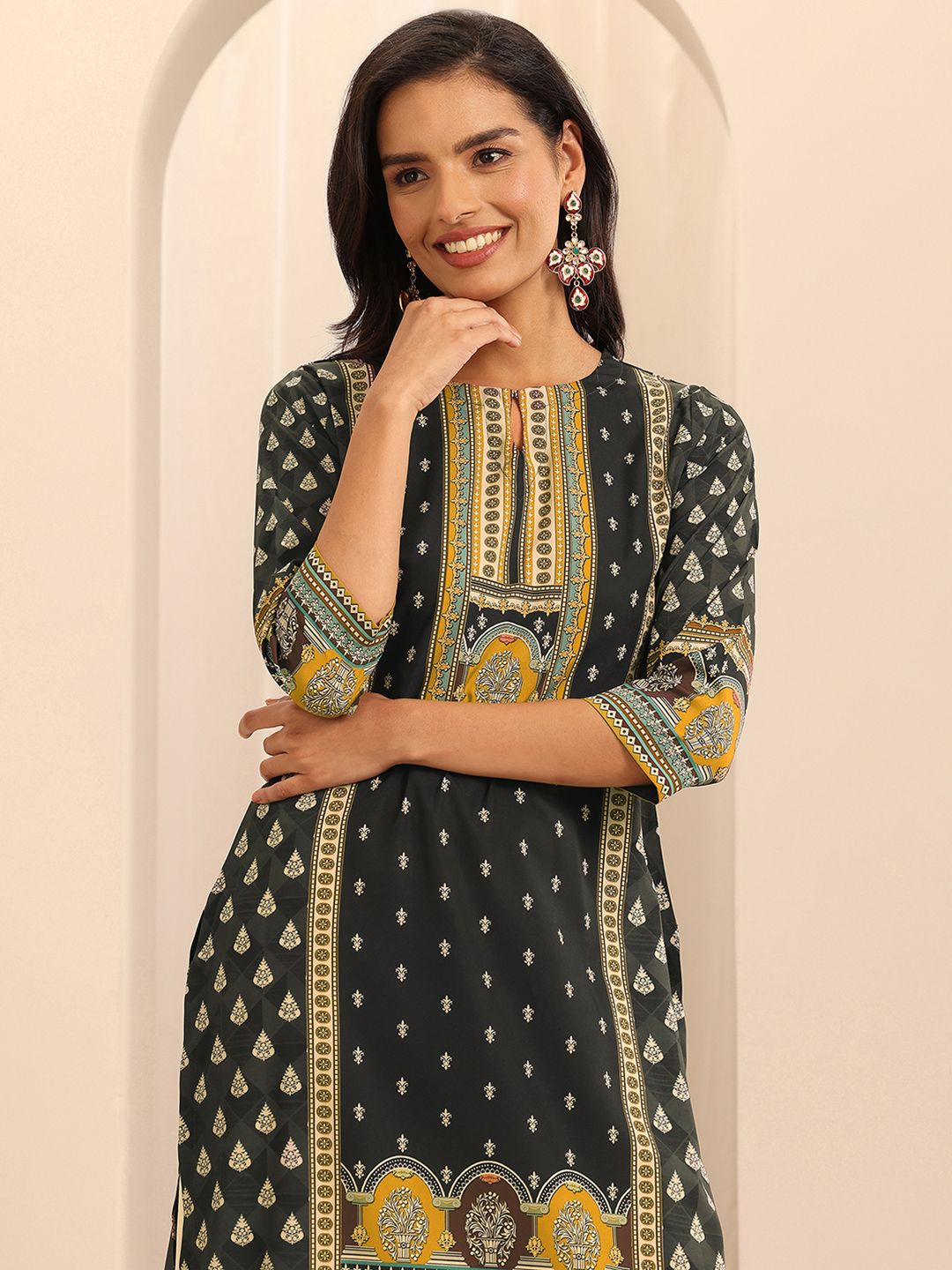 Libas Ethnic Motifs Printed Crepe Straight Kurta