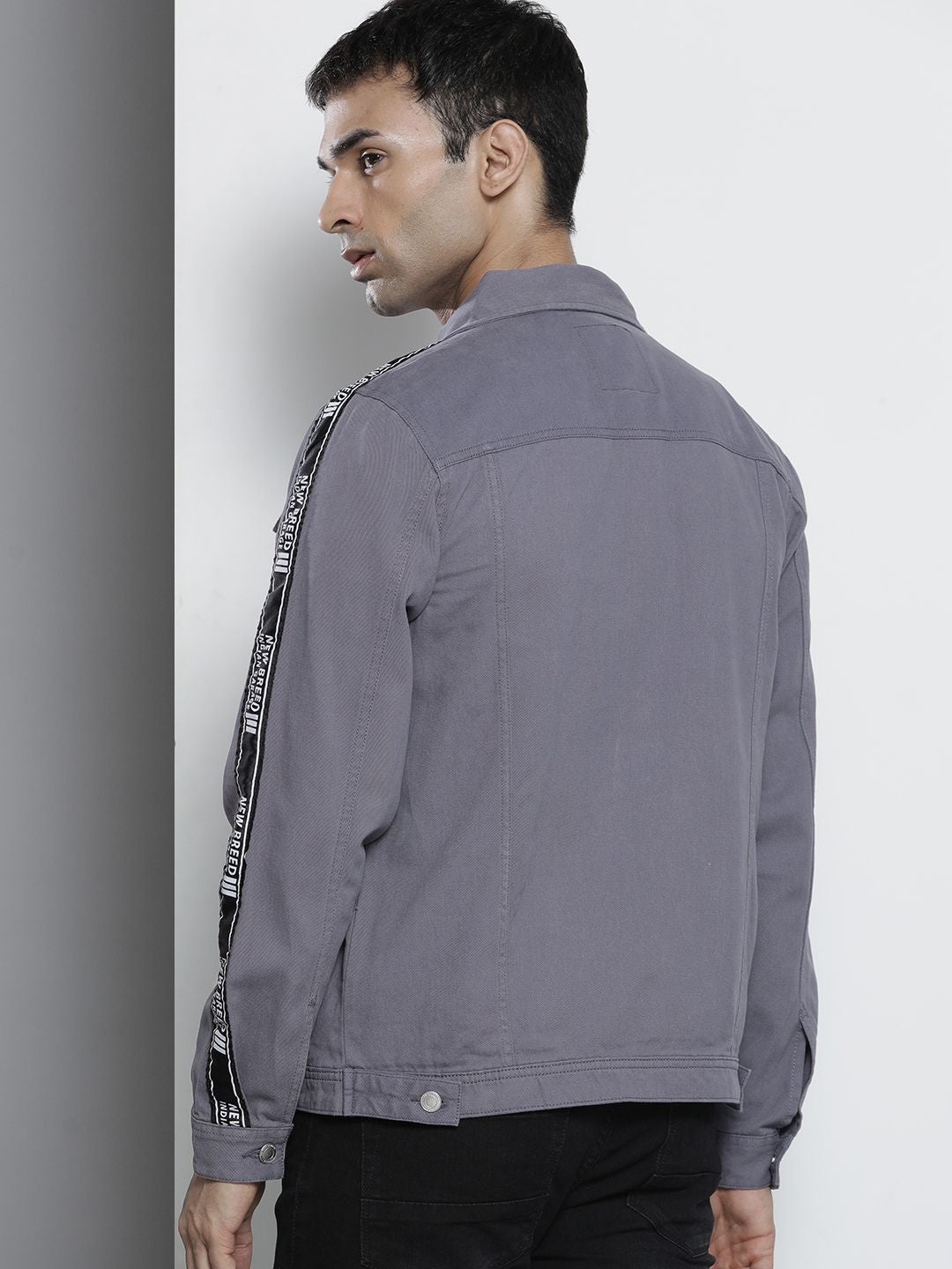 The Indian Garage Co Men Slim Fit Denim Trucker Jacket with Double Flap Pockets