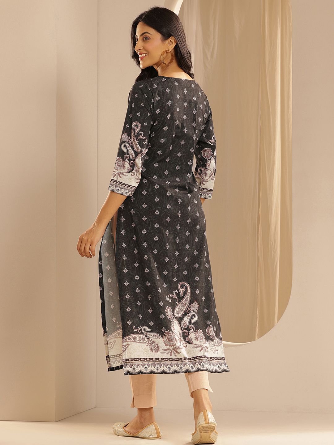 Libas Ethnic Motifs Printed Crepe Straight Kurta