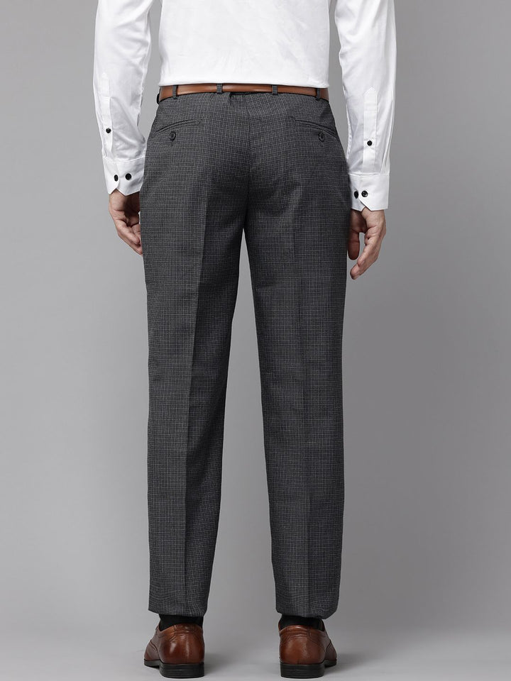 Park Avenue Men Checked Formal Trousers
