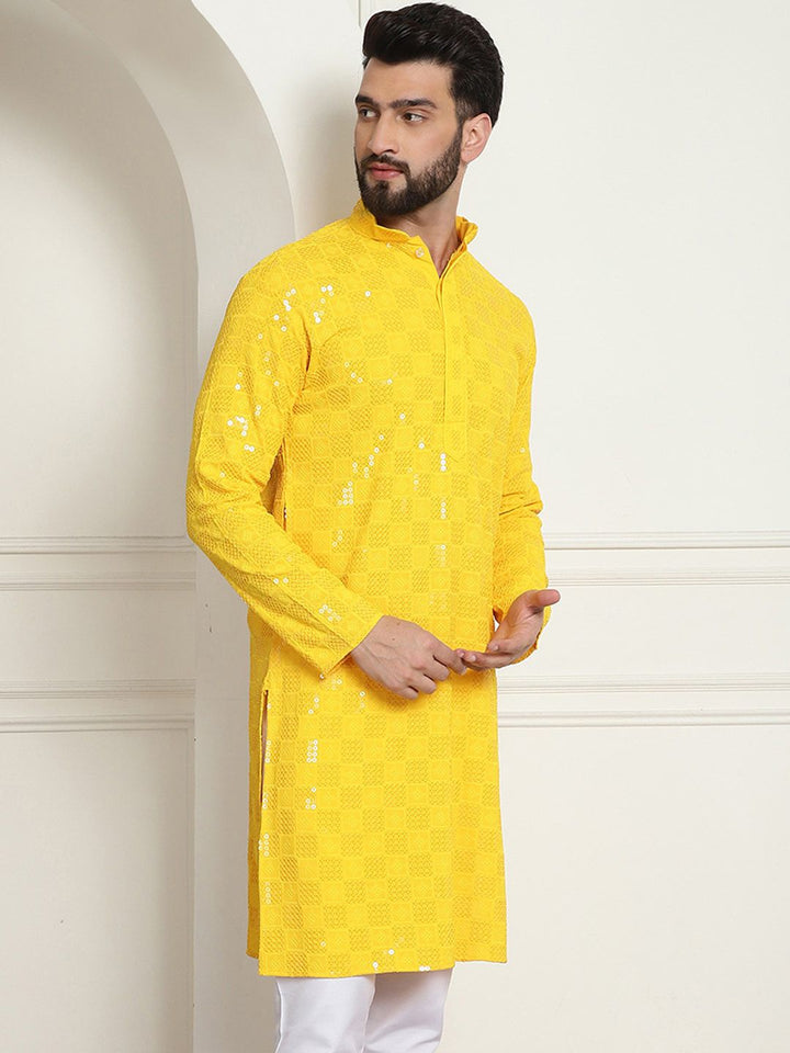 SOJANYA Kurta Kapas Tulen Sulam Geometrik Labuci