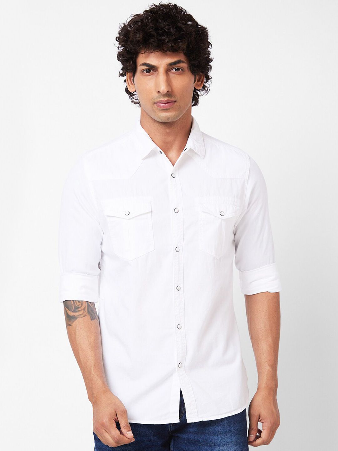 SPYKAR Slim Fit Spread Collar Casual Shirt