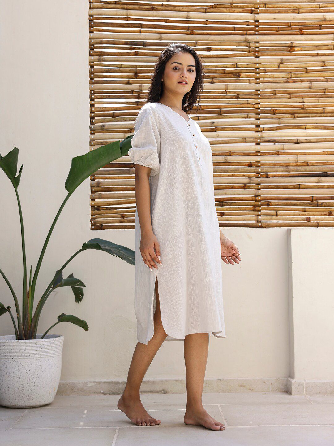 Sanskrutihomes kapas midi nightdress