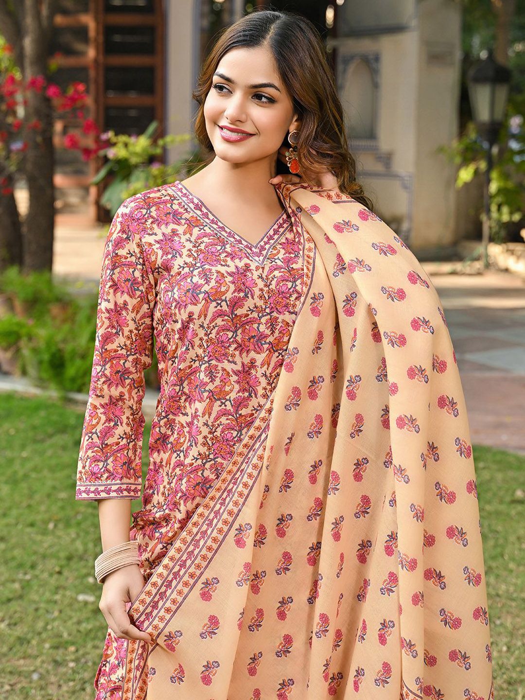 KALINI Women Floral Printed Regular Kurta with Trousers & With Dupatta