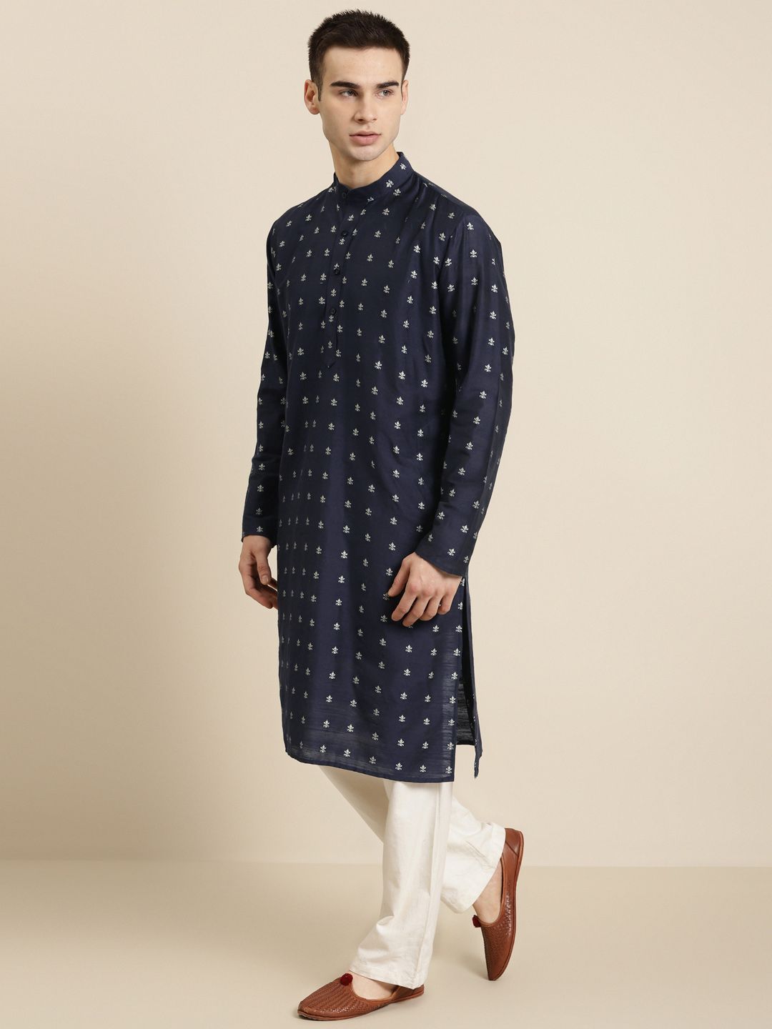 SOJANYA Men Navy Blue & Grey Ethnic Motifs Woven Design Jacquard Kurta