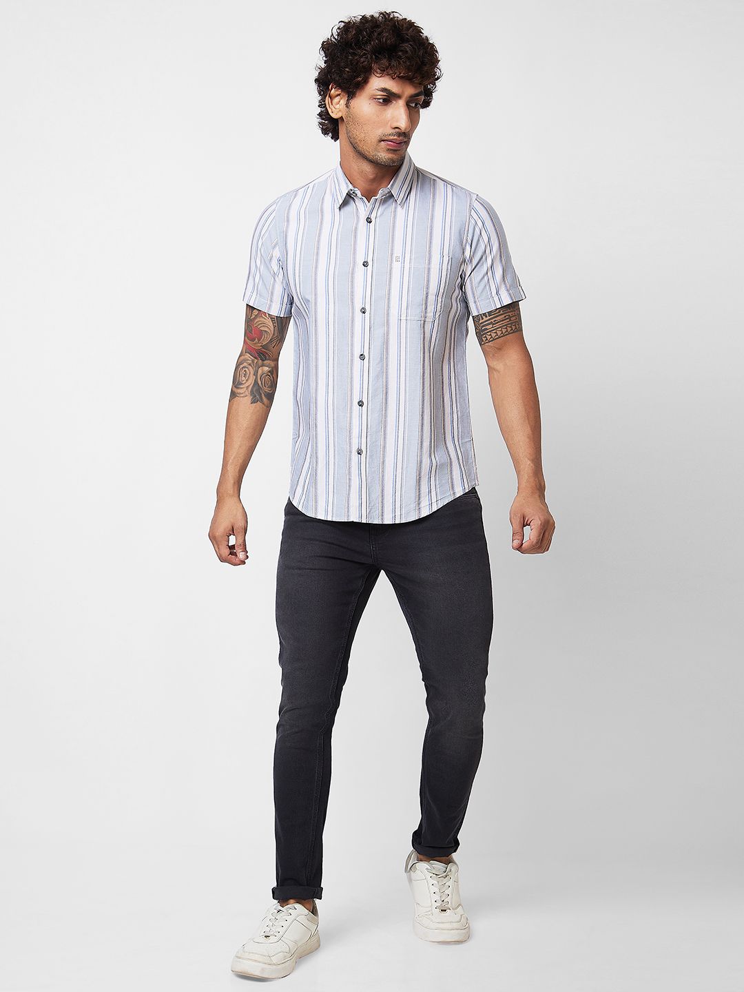 SPYKAR Vertical Striped Spread Collar Short Sleeves Cotton Casual Shirt