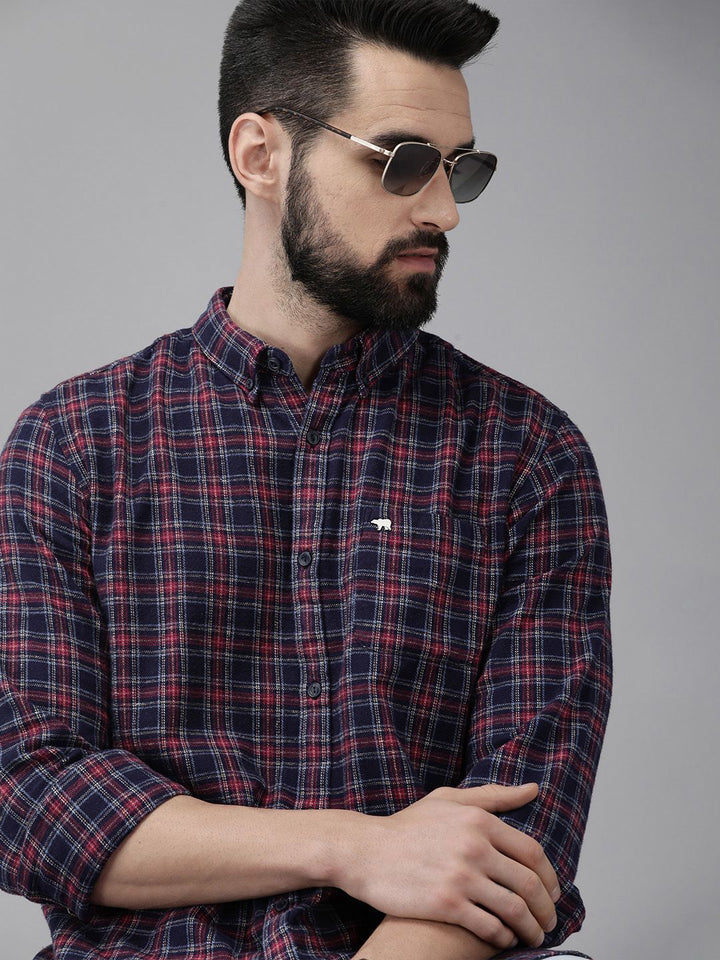 THE BEAR HOUSE Men Navy Blue & Maroon Slim Fit Checked Flannel Cotton Casual Shirt