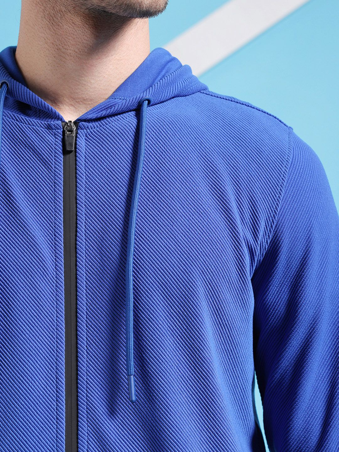 The Indian Garage Co Long Sleeves Hood Zipfront Sweatshirt