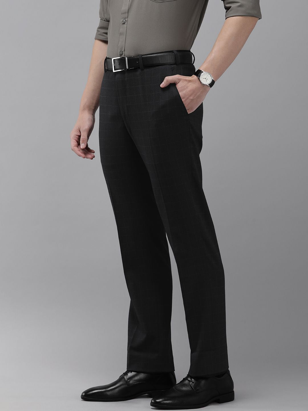 Park Avenue Men Checked Mid-Rise Formal Trousers