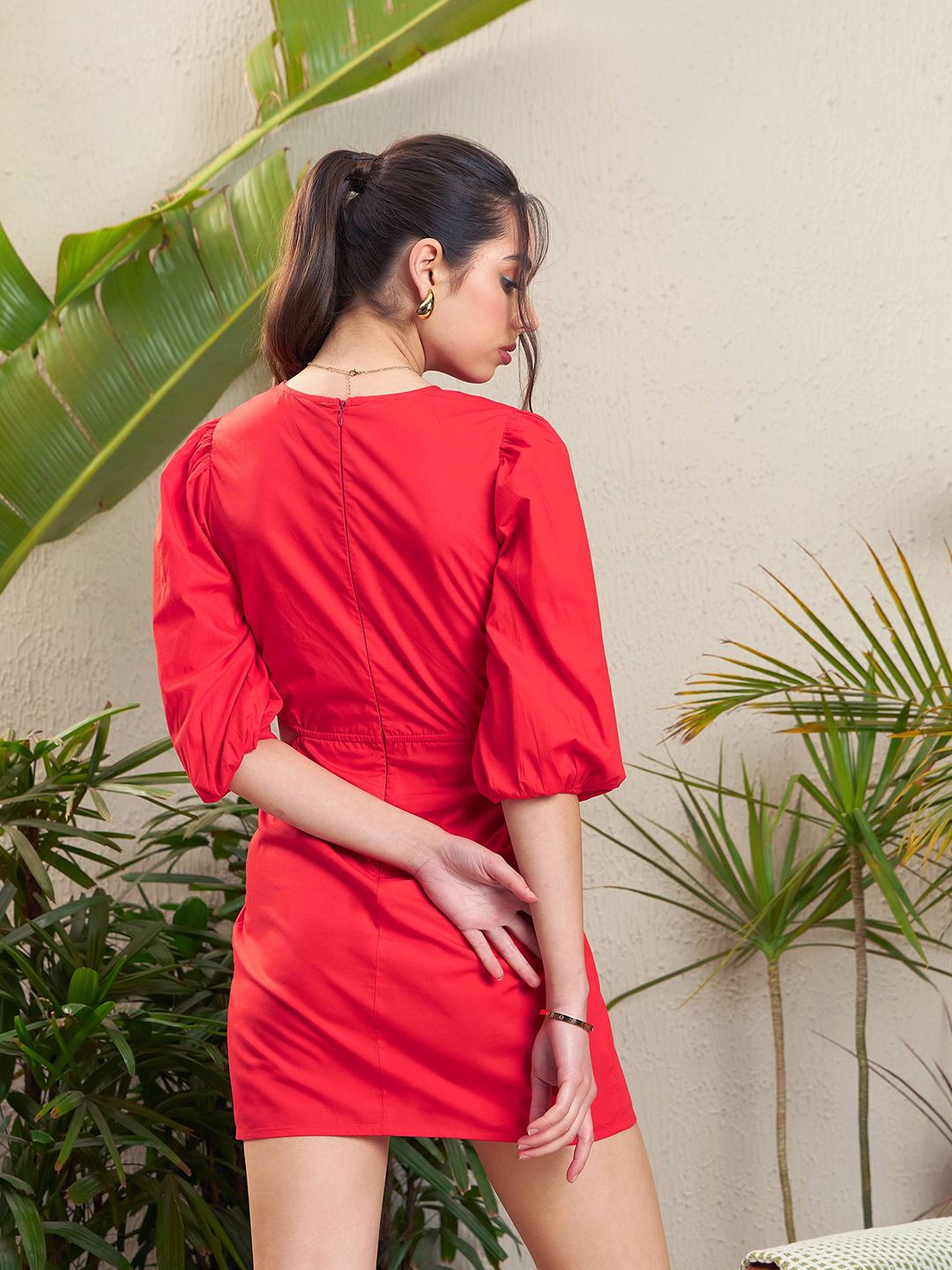 SASSAFRAS Red Puff Sleeve Cut-Out Pure Cotton Sheath Dress