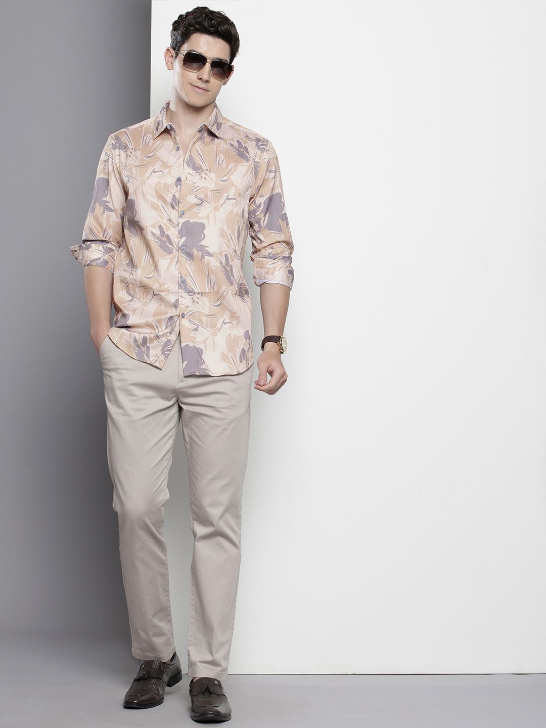 The Indian Garage Co Slim Fit Abstract Printed Casual Shirt