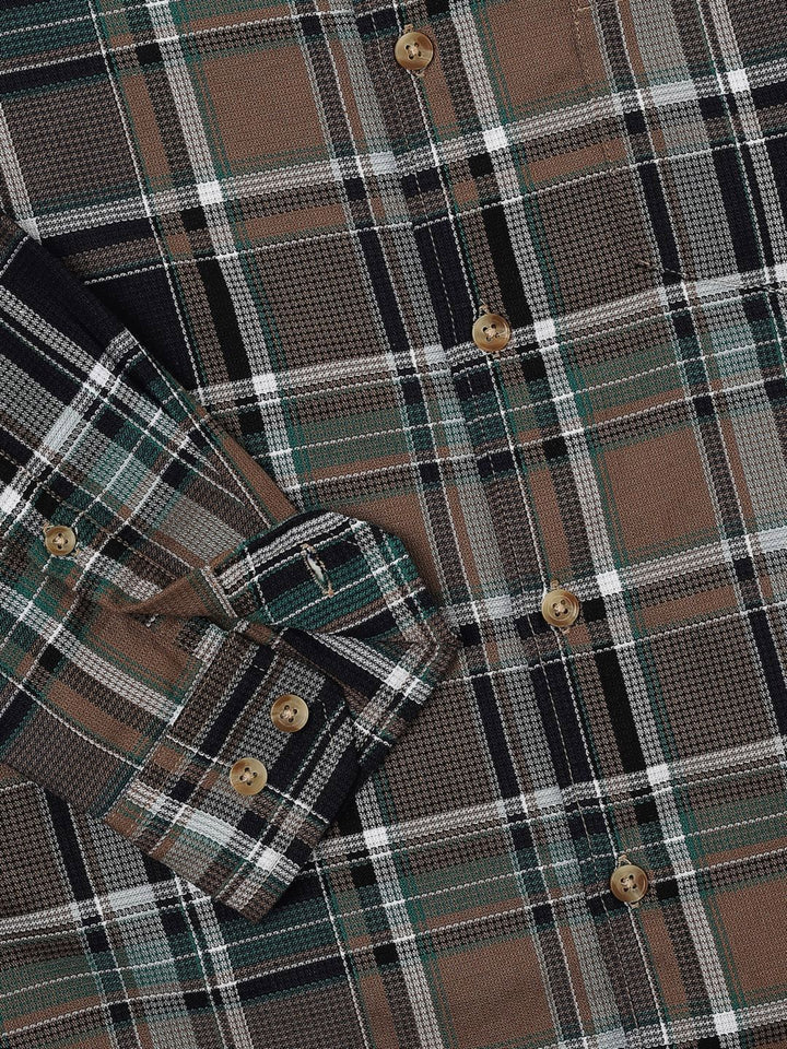 VASTRADO Men Classic Slim Fit Tartan Checks Casual Shirt