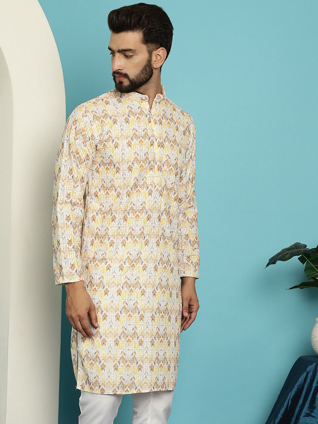 SOJANYA Ethnic Motifs Embroidered Pure Cotton Mandarin Collar Straight Kurta