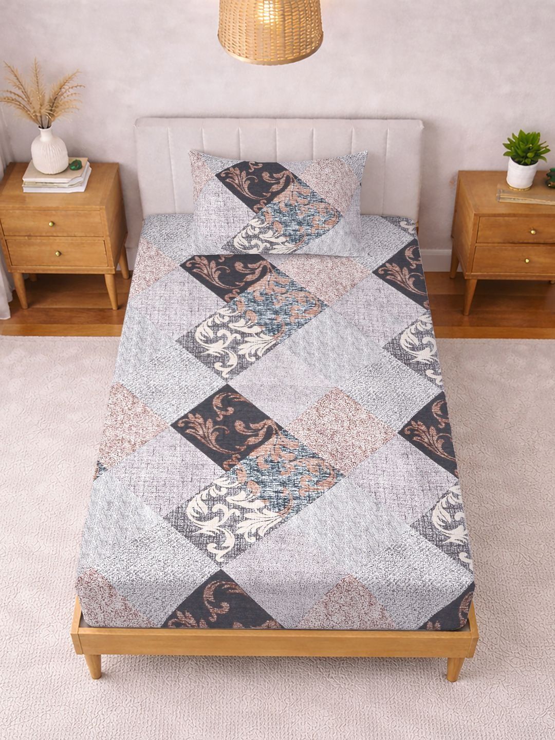 KLOTTHE Grey & White Printed 300 TC Single Bedsheet With Pillow Covers- 2.25 m x 1.5 m
