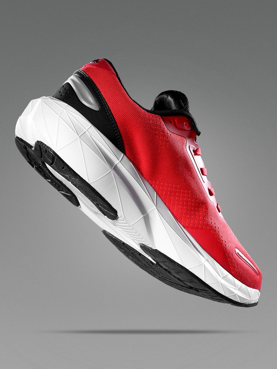 HRX by Hrithik Roshan Men CARBONIC Running Shoes