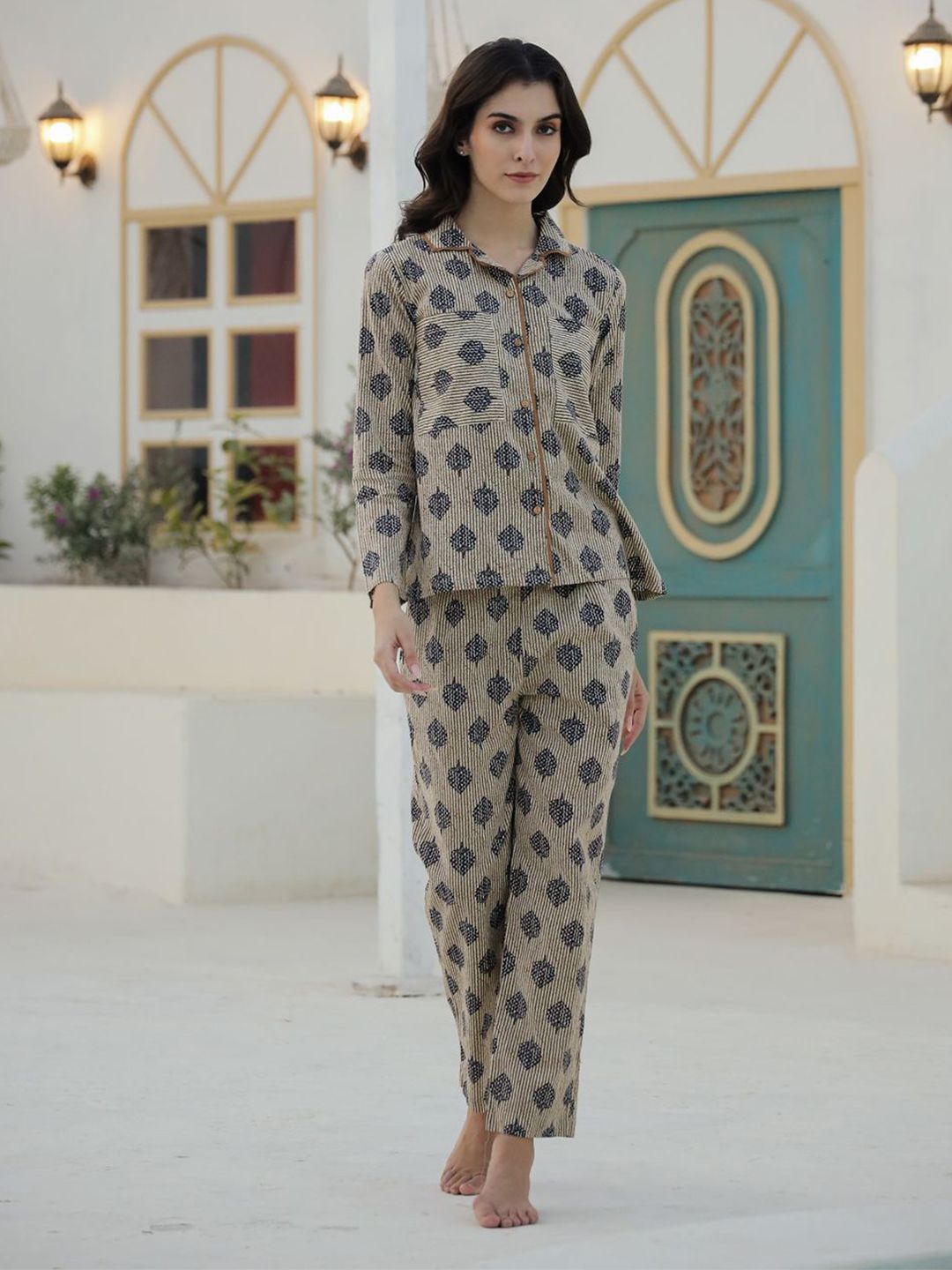 SANSKRUTIHOMES Women Printed Night suit