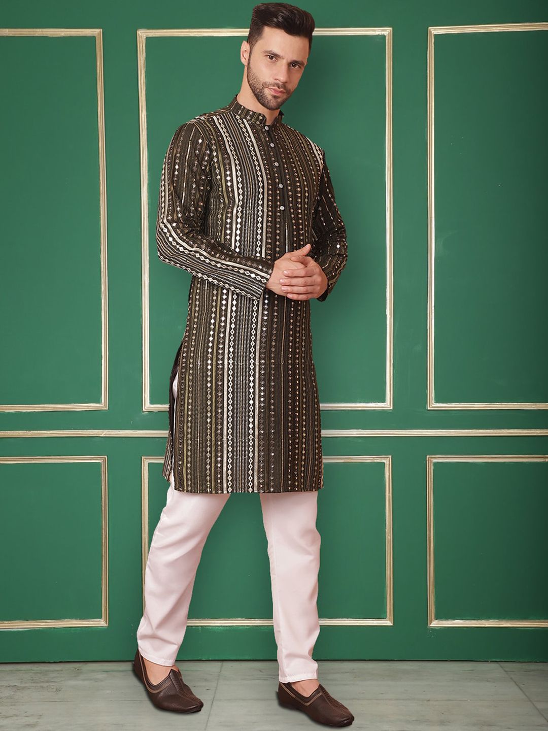 Jompers Striped Mandarin Collar Mirror Work Straight Kurta