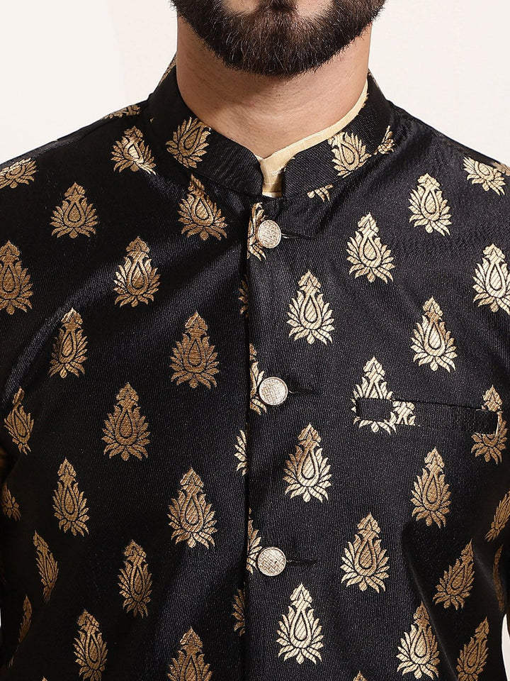 SOJANYA Mandarin Collar Regular Kurta With Churidar & Nehru Jacket