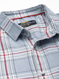 The Indian Garage Co Men Slim Fit Opaque Checked Casual Shirt