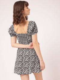 DressBerry Feisty Fashionista Square Neck Monochrome Printed Mini Dress