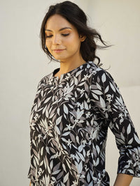 SANSKRUTIHOMES Women Printed Pure Cotton Night suit