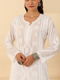 Rumah Wanita Chikankari White Muslin Chikankari Sulam Kurta