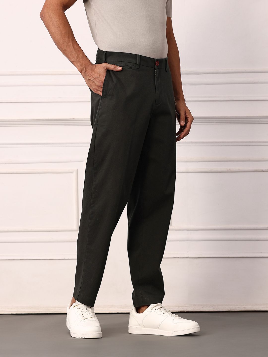 Mr Bowerbird Men Mid-Rise Liberal Fit Heritage Trousers