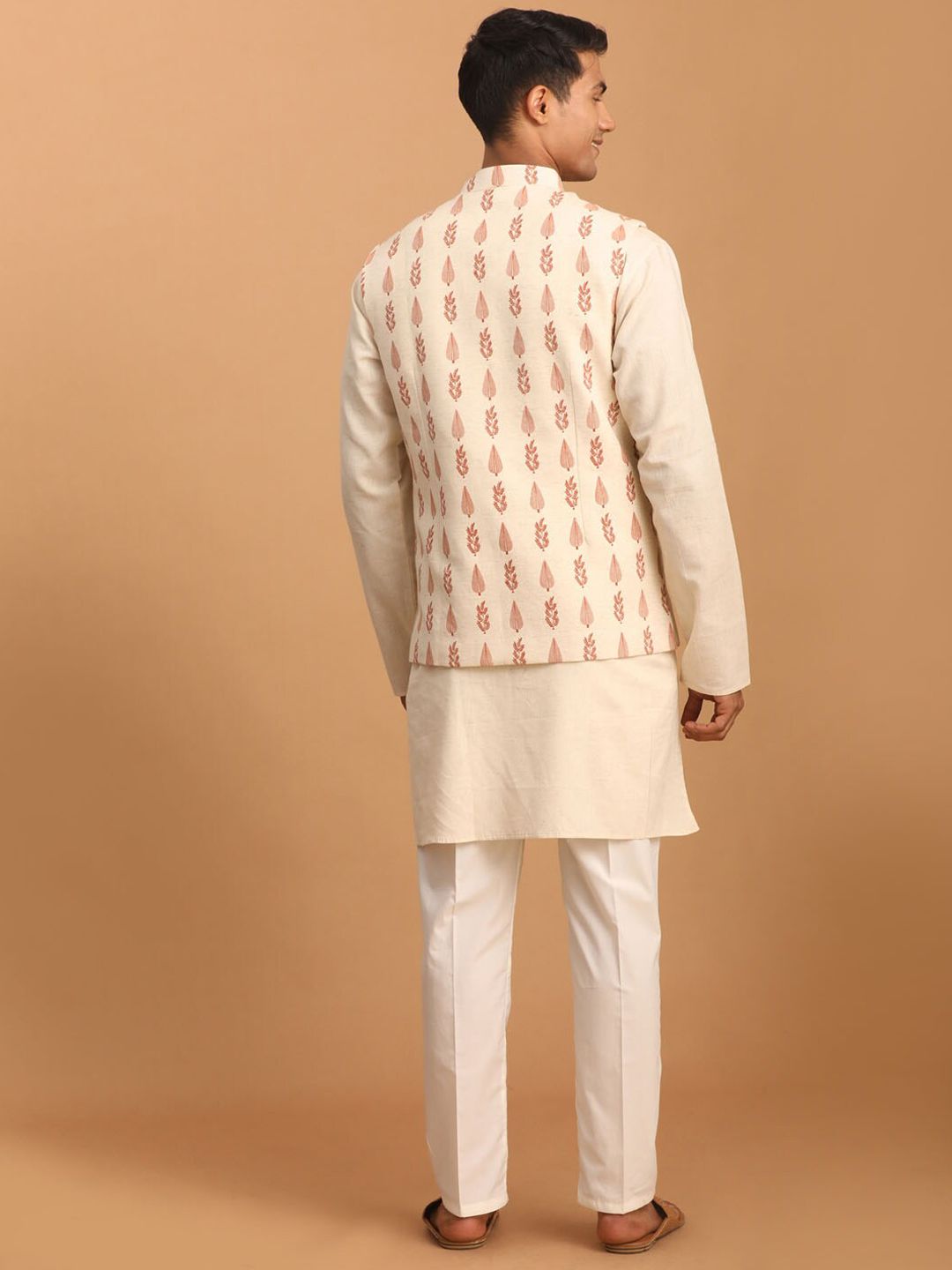 VASTRAMAY Mandarin Collar Regular Pure Cotton Sustainable Kurta With Pyjamas & Nehru Jacket